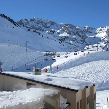 Pied Pistes Res Face Sud 4 Pers Parking Couvert *